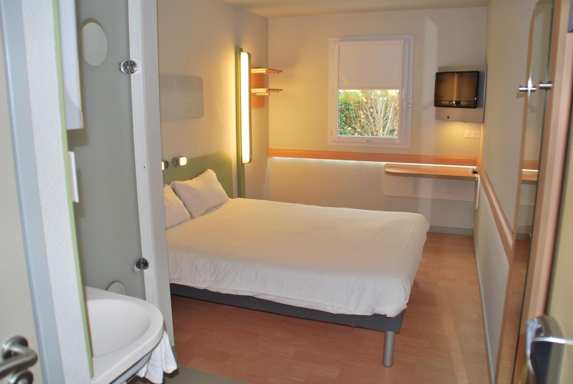 Ibis Budget Bergerac Exterior photo
