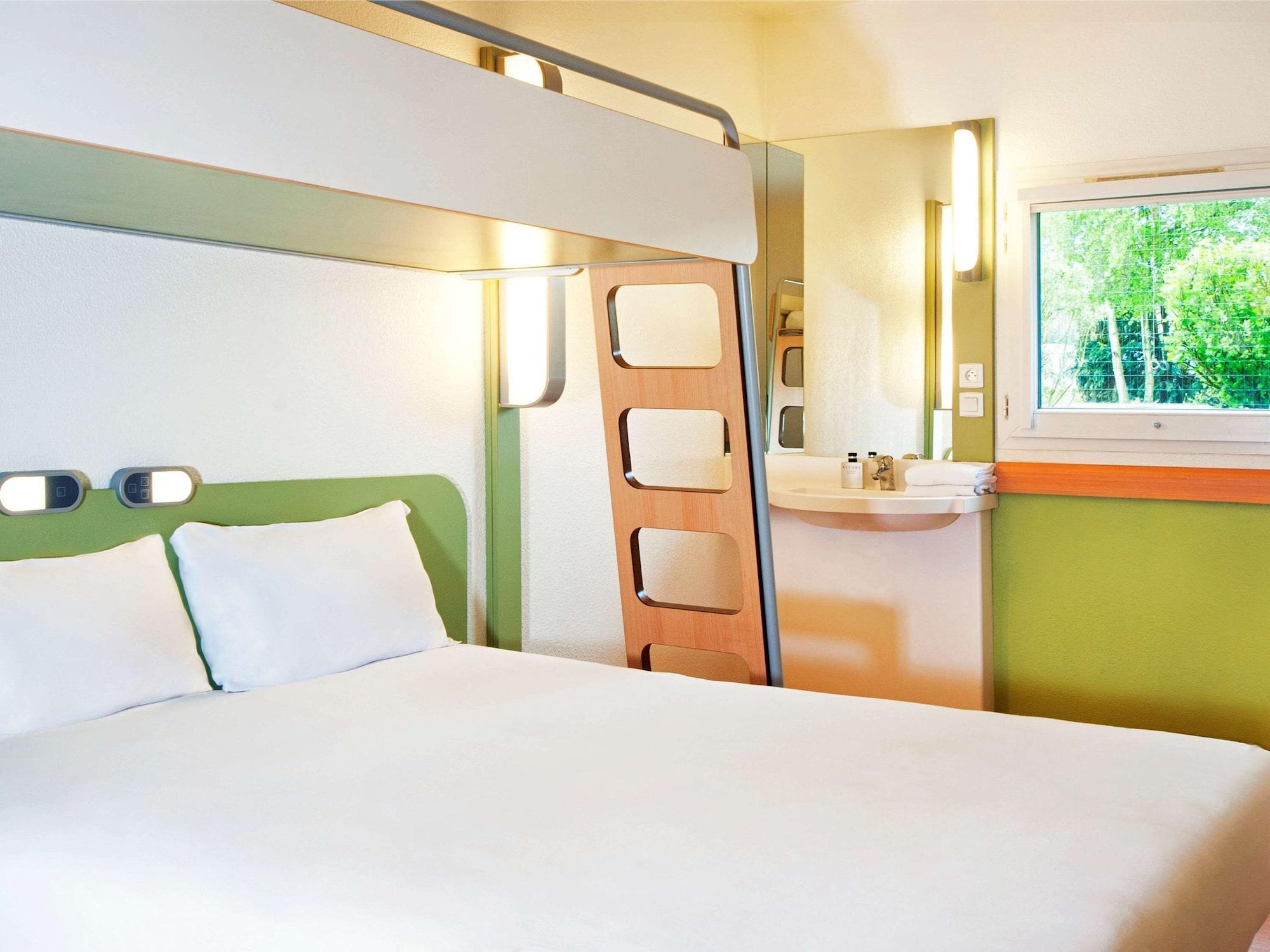 Ibis Budget Bergerac Exterior photo