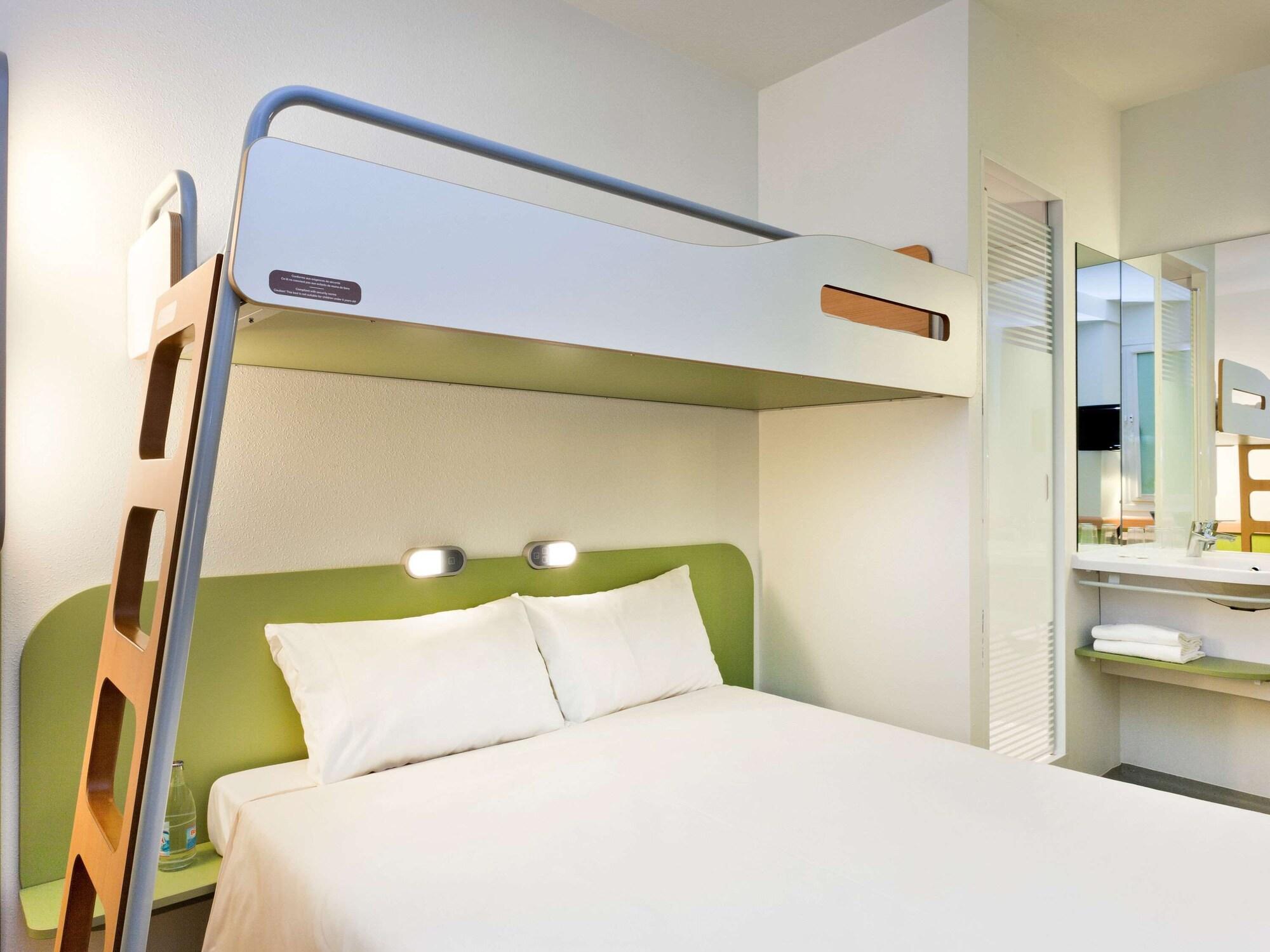 Ibis Budget Bergerac Exterior photo