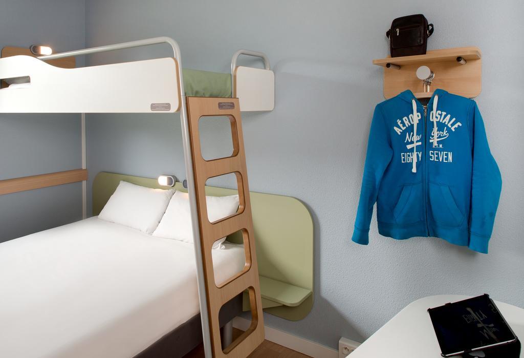 Ibis Budget Bergerac Exterior photo