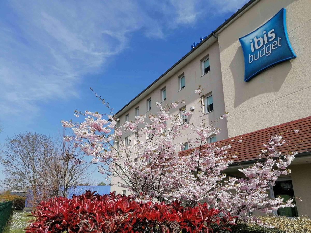 Ibis Budget Bergerac Exterior photo