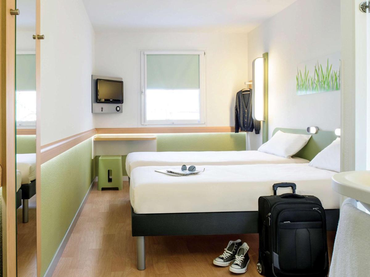 Ibis Budget Bergerac Exterior photo